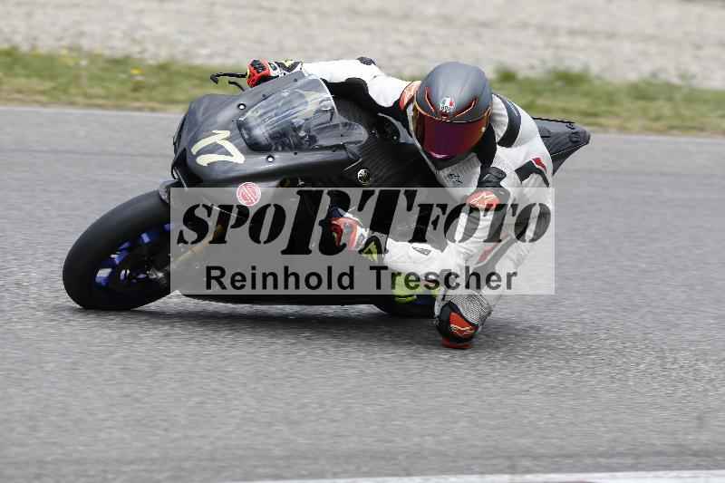 /09 19.04.2026  Caremotion get faster ADR/Gruppe rot/17